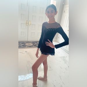 Skating / gymnastics girls costume